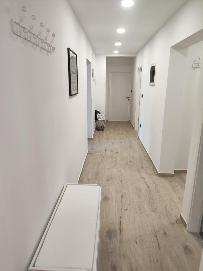 The Setting Sun Apartment อูมัค ภายนอก รูปภาพ